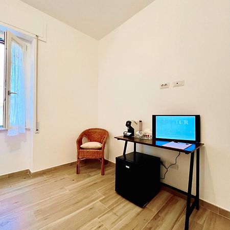 The Crown Rooms Alghero Extérieur photo
